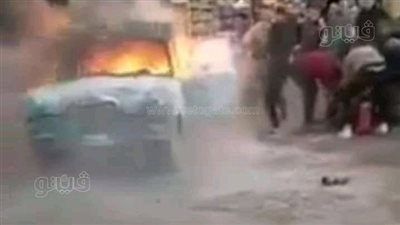 تفحم سيارة التهمتها النيران بالعياط