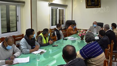 عقد اجتماع تنسيقي لمراجعة واستلام أعمال المرحلة الأولى لمشروع الهوية البصرية بأسوان
