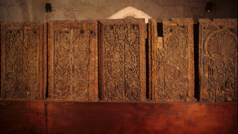 السترات الخشبية 