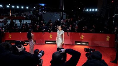 برلين السينمائي 2022.. انطلاق المنافسة على 