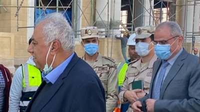 رئيس جامعة القناة: جيش مصر حفظ سيناء بدماء أبنائه وجاء دورنا لنساهم معهم في حفظها بالعلم