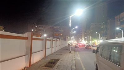 تركيب كشافات إنارة وإصلاح ماسورة مياه في جنوب الجيزة| صور