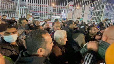 مرتضى منصور يحتفل مع أنصاره بالفوز برئاسة نادي الزمالك | فيديو