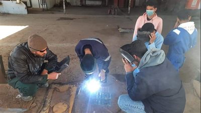 تعليم الإسماعيلية ينظم تدريبا مهاريا لطلاب المدارس الفنية | صور