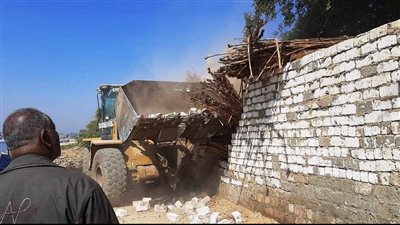 إزالة 1075 حالة تعد بمساحة 122 ألف متر بسوهاج 