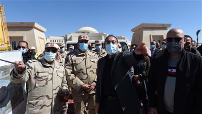 مدبولي يتفقد أروقة مبنى مجلسي النواب والشيوخ بالعاصمة الإدارية | صور 