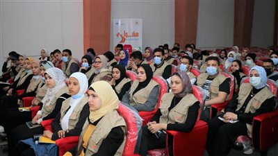 500 مشارك بالمعسكر الأول لبرنامج 