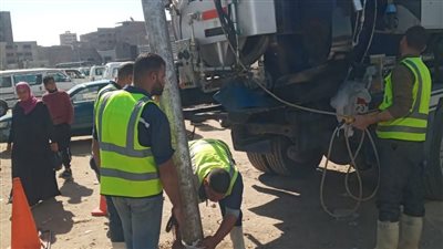  تطهير الصرف الصحي بحارة المنصور وميدان المنيب في الجيزة| صور