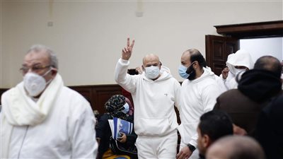 وصول حسن راتب وعلاء حسانين للجنايات بقضية الآثار الكبرى