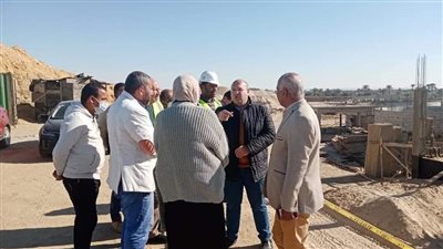 نائب محافظ الجيزة يتفقد مشروعات حياة كريمة بمركزي الصف وأطفيح| صور