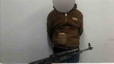 مسجل خطر يمطر صديقه بوابل من الرصاص بسبب خلافات مادية بالفيوم 