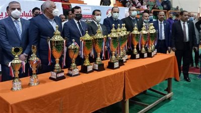 وزير الرياضة يشارك في حفل توزيع جوائز مهرجان ألعاب جامعات الجنوب | صور