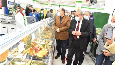 وزير التموين يفتتح مكتب سجل تجاري مميز بمقر الغرفة التجارية