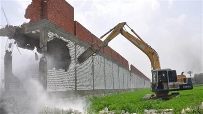 القصير يوجه بإعادة الأراضي الزراعية المتعدى عليها لحالتها الأصلية
