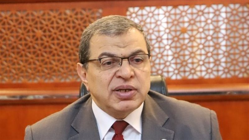 وزير القوى العاملة