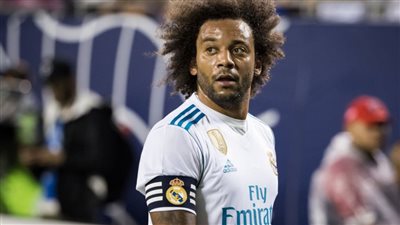 قبل غلق باب الانتقالات.. مارسيلو يقترب من الدوري الإنجليزي 