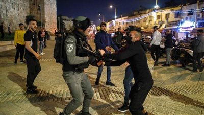 مقتل فلسطيني وإصابة 30 في مواجهات مع قوات الجيش الإسرائيلي
