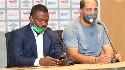 قبل العودة للقاهرة.. تدريب خفيف للمصري بملعب سيناجيس بالكاميرون