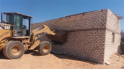  إزالة التعديات على 203 أفدنة أملاك دولة بأسيوط 