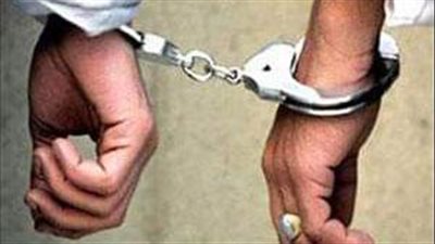 ضبط عاطلين بتهمة الترويج للمخدرات فى الخانكة