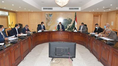 تحديث خطة التصدي للتعديات علي أملاك الدولة والأراضي الزراعية بالفيوم