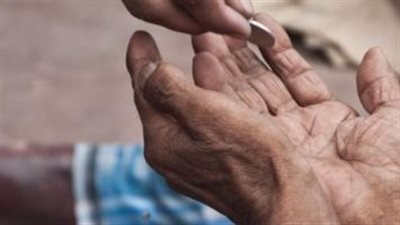 قرار جديد من النيابة بشأن عاطل استخدم طفلتين للتسول في 6 أكتوبر