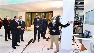  8 صور ترصد افتتاح وتفقد السيسي معرض مصر الدولى للبترول 