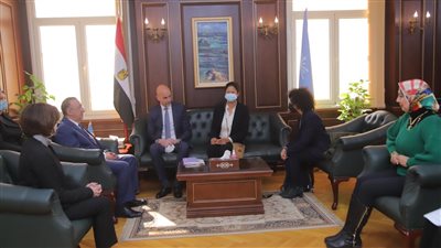 محافظ الإسكندرية يناقش تعزيز التعاون والمشروعات المشتركة مع قنصل فرنسا