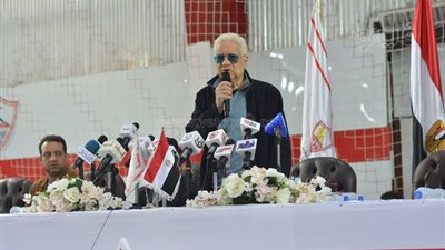 مرتضى منصور: أنا زعلان من وزير الرياضة.. والغندور لن يظهر في قناة الزمالك