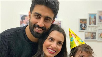 كارمن سليمان تحتفل مع زوجها بعيد الحب