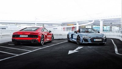 منافسة بين سيارات تيسلا موديل S بلايد وأودي R8 V10 بلس | فيديو