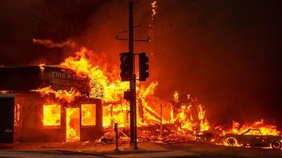 انفجار مصنع للديناميت في بولندا