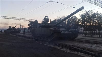 الجيش الروسي ينشر لقطات تؤكد عودة قواته إلى أماكنها الأساسية