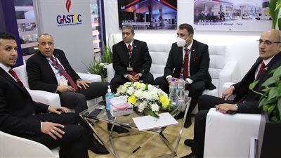 بالصور.. نموذج مجسم لمحطة غاز طبيعي في جناح غازتك بـ 