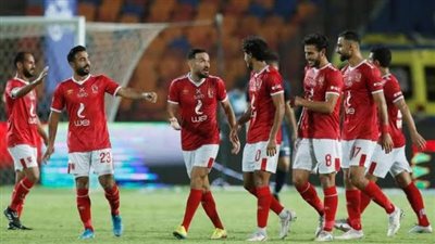 فحص طبي لـ ثنائي الأهلي بعد مباراة الهلال