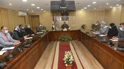 محافظ أسيوط يترأس اجتماع منظومة المتغيرات المكانية للقضاء على التعديات 