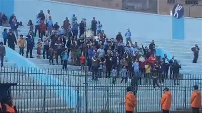 شاهد.. هتافات جماهير المحلة أمام المقاولون العرب | فيديو