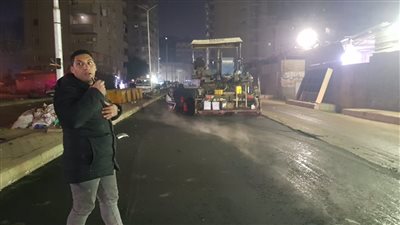 انتهاء رصف الطبقة الأسفلتية لترعة المجنون في حي بولاق |صور