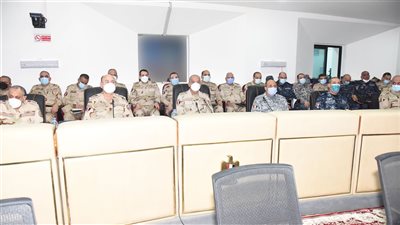 وزير الدفاع يشهد تنفيذ مشروع مراكز القيادة الاستراتيجي التعبوي المشترك 