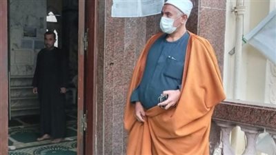 وكيل وزارة الأوقاف بالإسكندرية يفاجئ موظفي إدارتي العامرية أول وثان