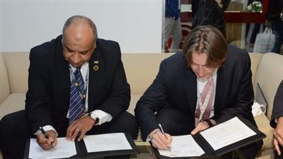 تعاقدات بالجملة في جناح صان مصر EMC بـ إيجبس 2022 | صور 