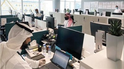 4 أيام فقط.. نظام جديد للعمل بالسعودية