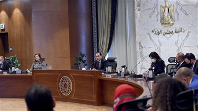 رئيس الوزراء يجيب عن التساؤلات الحاسمة.. سعر رغيف الخبز سيزيد.. نتعهد بحلول مرضية لأزمة الإيجار القديم.. ونقدم دعما هائلا حتى الآن لأنبوبة البوتاجاز