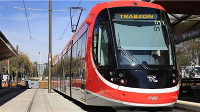  لأول مرة في تاريخ المملكة.. آلاف السعوديات يتنافسن لاقتناص وظيفة 