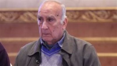 ميدو ناعيًا كابتن أحمد مصطفى: فريچيدير الكرة المصرية ونجم دفاع مصر