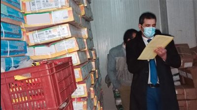 ضبط 650 كيلو لحوم غير صالحة و2 طن أعلاف مجهولة المصدر بالمنوفية