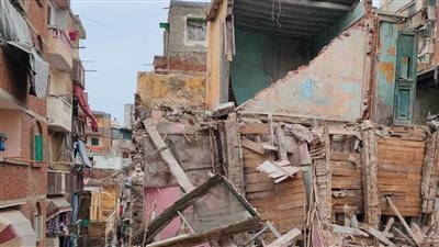 انهيار أجزاء من عقار بمنطقة اللبان بالإسكندرية دون إصابات