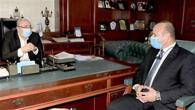 محافظ بني سويف يراجع خطة الاستعداد لتقلبات الطقس المحتملة