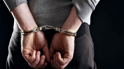 ندب خبير خطوط لفحص توقيع شخص يتهم زوجته باحتجازه في مصر القديمة