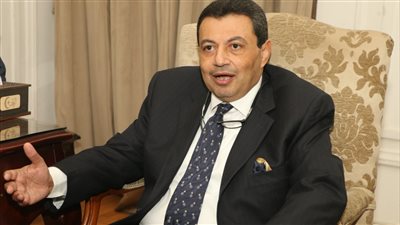 قيادي بالوفد يكشف من داخل الحزب أسباب الاعتصام (فيديو)